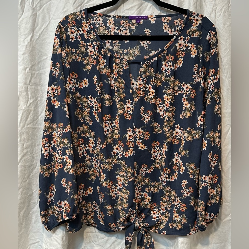 West Kei Navy Floral Tie-Front Blouse
